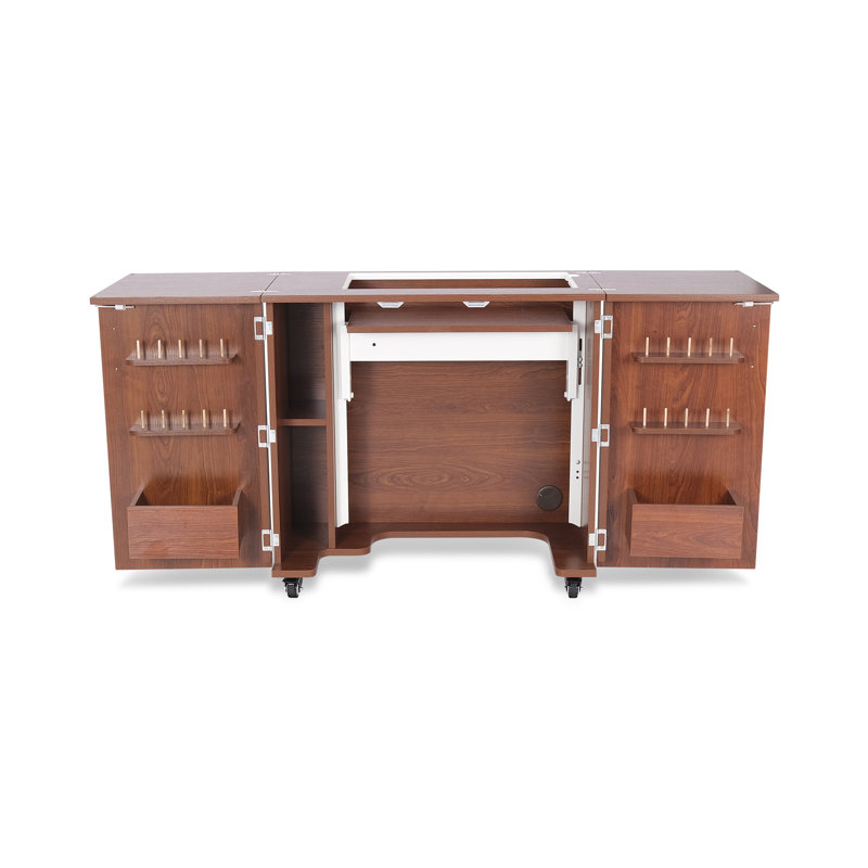 Arrow Sewing Bandicoot Sewing with Hydraulic Machine Lift by